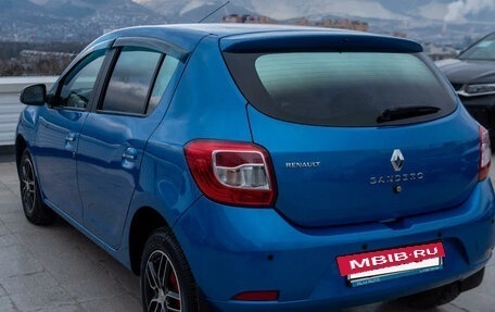 Renault Sandero II рестайлинг, 2014 год, 875 000 рублей, 3 фотография