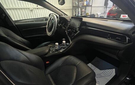 Toyota Camry, 2021 год, 3 920 000 рублей, 12 фотография
