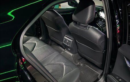 Toyota Camry, 2021 год, 3 920 000 рублей, 14 фотография