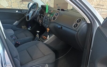 Volkswagen Tiguan I, 2008 год, 850 000 рублей, 7 фотография