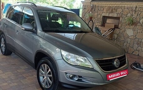 Volkswagen Tiguan I, 2008 год, 850 000 рублей, 2 фотография