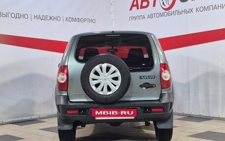 Chevrolet Niva I рестайлинг, 2018 год, 757 000 рублей, 6 фотография