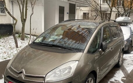 Citroen C4 Picasso II рестайлинг, 2012 год, 780 000 рублей, 1 фотография