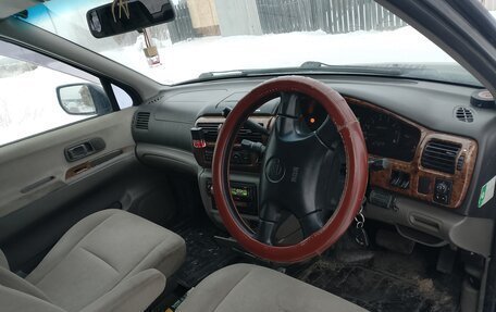 Nissan Rnessa, 2000 год, 375 000 рублей, 7 фотография