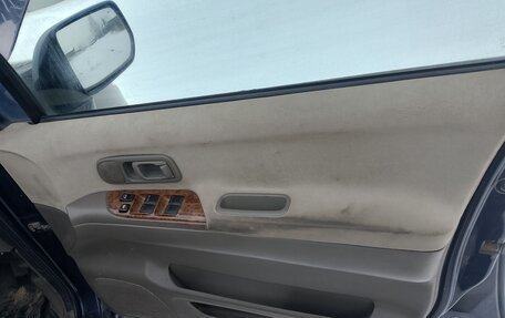 Nissan Rnessa, 2000 год, 375 000 рублей, 6 фотография