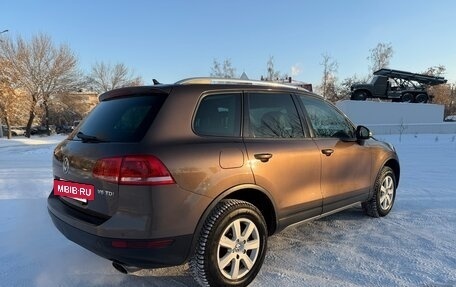 Volkswagen Touareg III, 2012 год, 1 750 000 рублей, 2 фотография