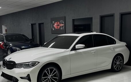 BMW 3 серия, 2022 год, 3 200 000 рублей, 2 фотография