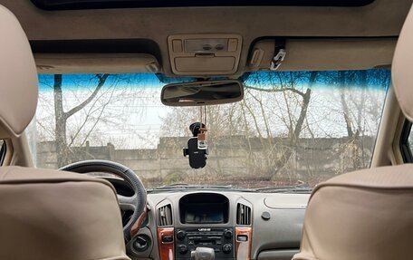 Lexus RX IV рестайлинг, 2000 год, 650 000 рублей, 4 фотография