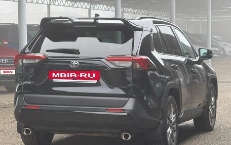 Toyota RAV4, 2020 год, 3 470 000 рублей, 5 фотография