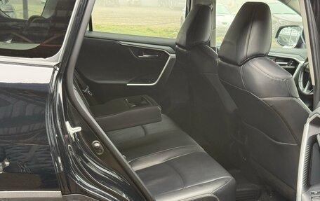 Toyota RAV4, 2020 год, 3 470 000 рублей, 15 фотография