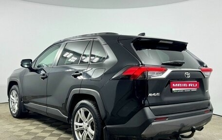 Toyota RAV4, 2021 год, 3 765 000 рублей, 5 фотография