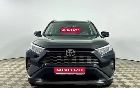 Toyota RAV4, 2021 год, 3 765 000 рублей, 2 фотография