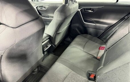 Toyota RAV4, 2021 год, 3 765 000 рублей, 20 фотография