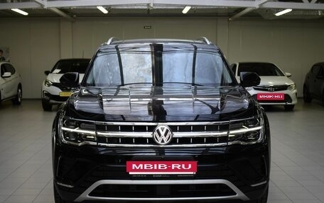 Volkswagen Teramont I, 2023 год, 7 000 000 рублей, 2 фотография