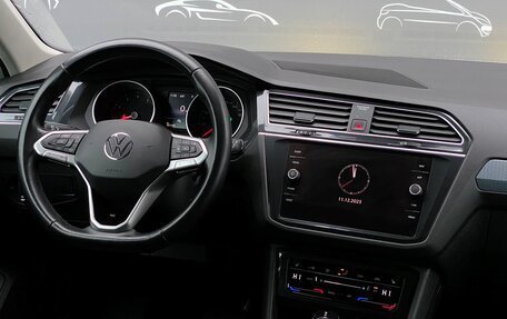 Volkswagen Tiguan II, 2021 год, 2 588 400 рублей, 16 фотография