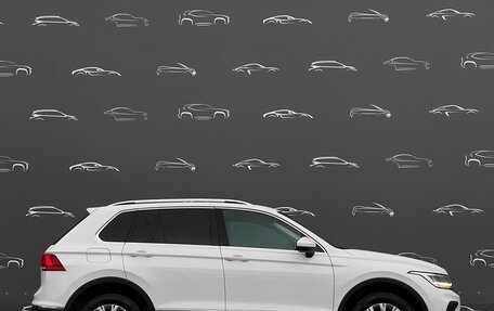 Volkswagen Tiguan II, 2021 год, 2 588 400 рублей, 12 фотография