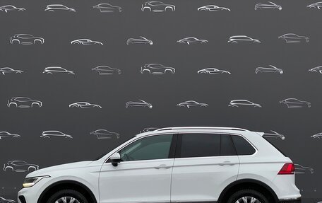 Volkswagen Tiguan II, 2021 год, 2 588 400 рублей, 13 фотография