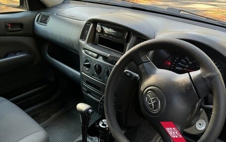 Toyota Succeed I рестайлинг, 2002 год, 620 000 рублей, 4 фотография