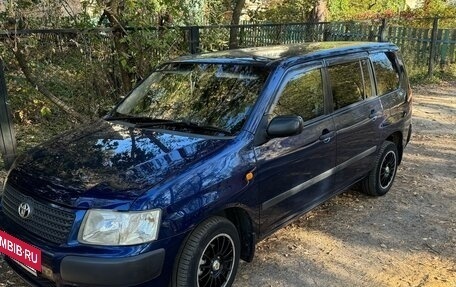 Toyota Succeed I рестайлинг, 2002 год, 620 000 рублей, 2 фотография