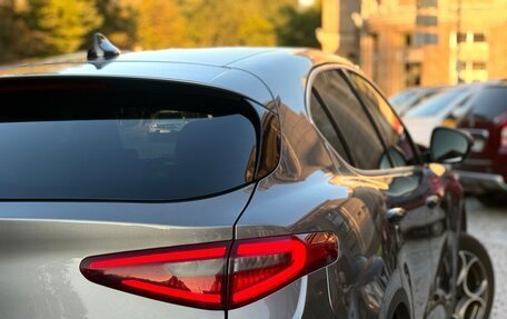 Alfa Romeo Stelvio, 2017 год, 3 000 000 рублей, 10 фотография