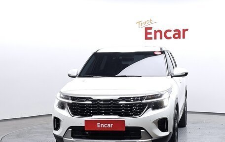 KIA Seltos I, 2022 год, 2 100 000 рублей, 2 фотография