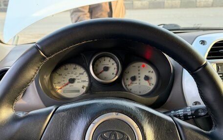 Toyota RAV4, 2002 год, 699 999 рублей, 7 фотография