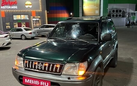 Toyota Land Cruiser Prado 90 рестайлинг, 1997 год, 650 000 рублей, 2 фотография