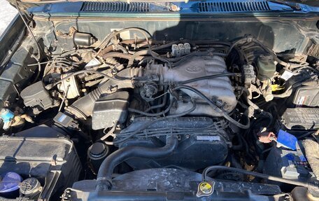 Toyota Land Cruiser Prado 90 рестайлинг, 1997 год, 650 000 рублей, 13 фотография