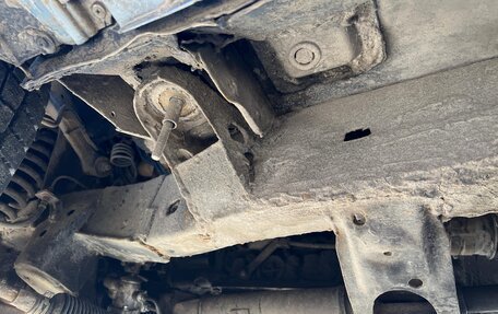 Toyota Land Cruiser Prado 90 рестайлинг, 1997 год, 650 000 рублей, 19 фотография