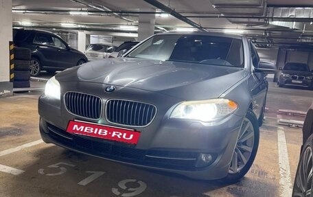 BMW 5 серия, 2011 год, 3 555 555 рублей, 2 фотография