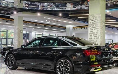 Audi A6, 2023 год, 5 990 000 рублей, 6 фотография