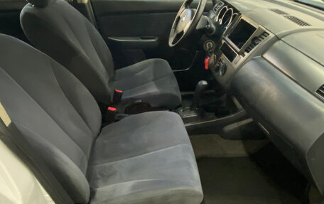 Nissan Versa I, 2010 год, 530 000 рублей, 11 фотография