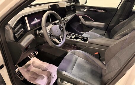 Volkswagen Tiguan, 2025 год, 4 750 000 рублей, 22 фотография