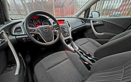 Opel Astra J, 2011 год, 595 000 рублей, 13 фотография