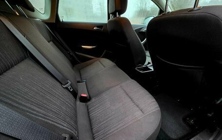 Opel Astra J, 2011 год, 595 000 рублей, 23 фотография