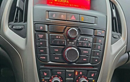 Opel Astra J, 2011 год, 595 000 рублей, 20 фотография