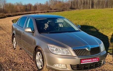 Skoda Octavia, 2011 год, 989 000 рублей, 1 фотография