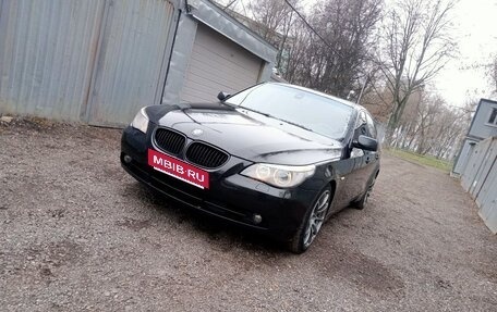 BMW 5 серия, 2006 год, 880 000 рублей, 1 фотография