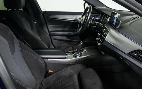 BMW 5 серия, 2018 год, 3 498 000 рублей, 10 фотография