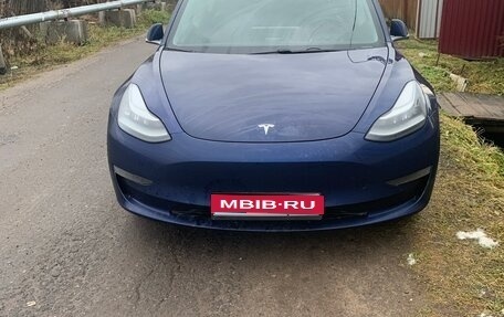 Tesla Model 3 I, 2018 год, 2 100 000 рублей, 1 фотография