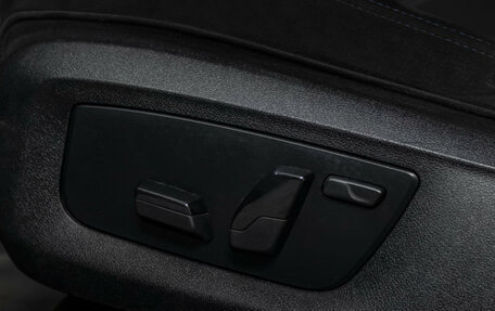 BMW 5 серия, 2018 год, 3 498 000 рублей, 18 фотография