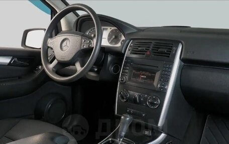 Mercedes-Benz B-Класс, 2010 год, 950 000 рублей, 5 фотография