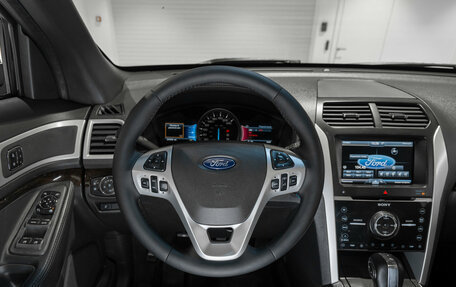 Ford Explorer VI, 2013 год, 1 850 000 рублей, 11 фотография