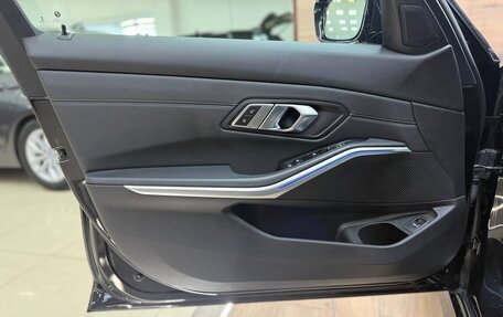 BMW 3 серия, 2020 год, 3 120 000 рублей, 20 фотография