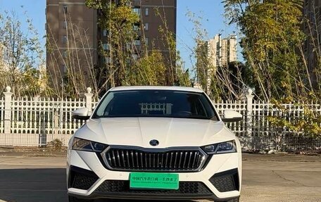 Skoda Octavia IV, 2022 год, 2 210 000 рублей, 4 фотография