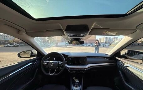 Skoda Octavia IV, 2022 год, 2 210 000 рублей, 13 фотография