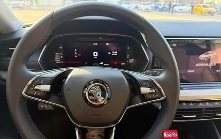 Skoda Octavia IV, 2022 год, 2 210 000 рублей, 16 фотография