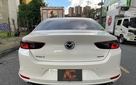 Mazda 3, 2022 год, 2 050 000 рублей, 7 фотография