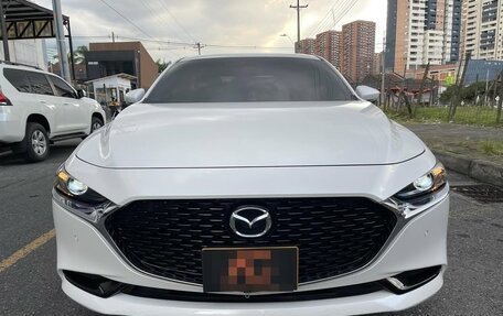 Mazda 3, 2022 год, 2 050 000 рублей, 3 фотография