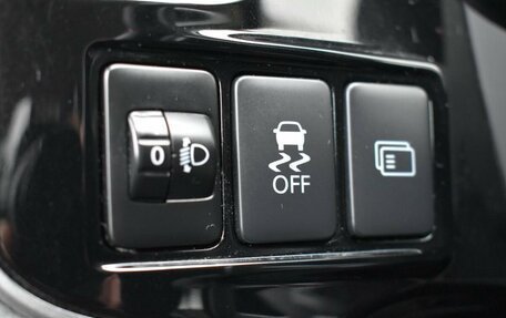 Mitsubishi Outlander III рестайлинг 3, 2016 год, 1 899 000 рублей, 14 фотография